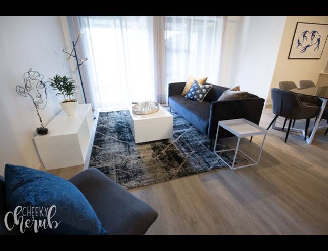 2 BEDROOM APARTMENT FOR SALE IN SANDOWN